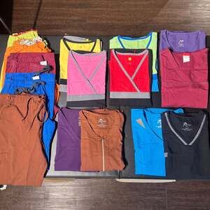 Mixed Lot Women’s Medical Nursing Scrubs - Wonder Wink / Dickies / XS & S